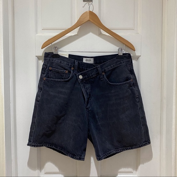 Agolde Criss Cross Upsized Short in Photogram - Picture 5 of 10